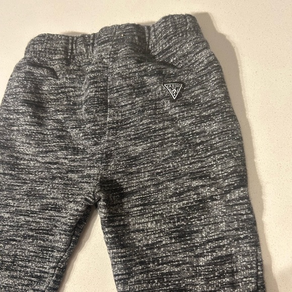 GUESS Pants 🖤3 for 10🖤 - Picture 2 of 3